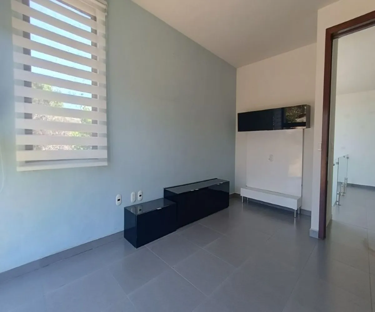 Casa En Venta,EL RIO COUNTRY CLUB ,LOS AGUACATES 14, El Arenal, Jalisco 45363, 5 Habitaciones,5 Baños,LOS AGUACATES ,2,psBf4Jo