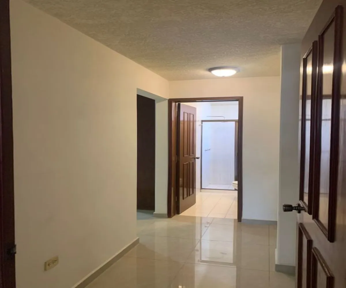 Departamento En Venta,Moderna,Eduardo M. Vargas 201, Irapuato, Guanajuato 36690, 3 Habitaciones,3 Baños,Eduardo M. Vargas,1,pt4FrU5