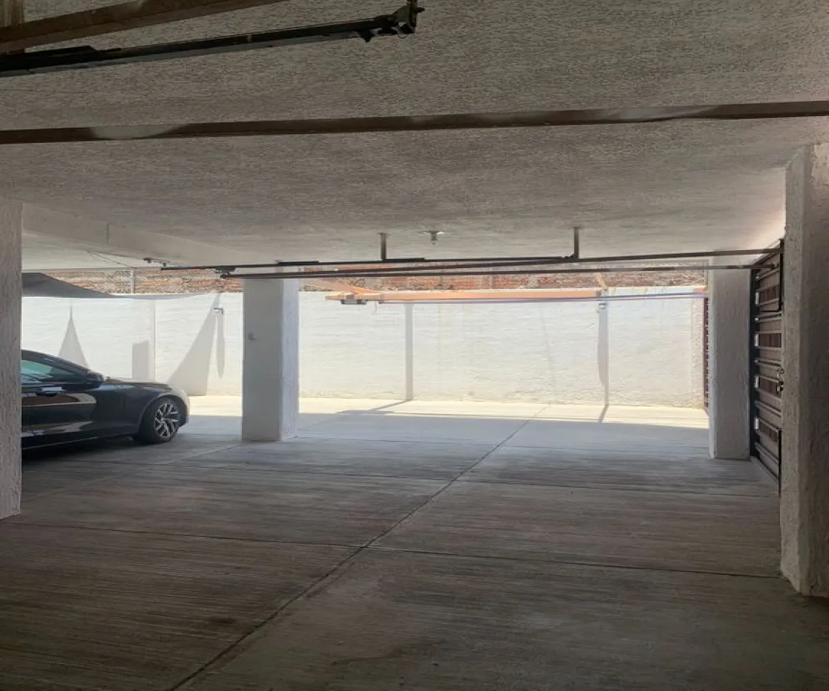 Departamento En Venta,Moderna,Eduardo M. Vargas 201, Irapuato, Guanajuato 36690, 3 Habitaciones,3 Baños,Eduardo M. Vargas,1,pt4FrU5