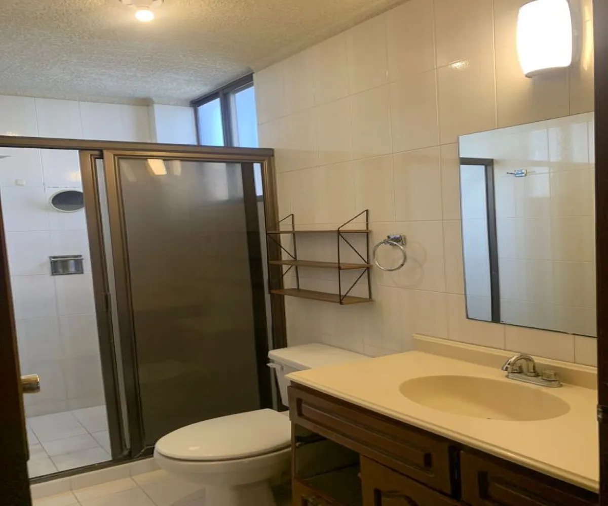 Departamento En Venta,Moderna,Eduardo M. Vargas 201, Irapuato, Guanajuato 36690, 3 Habitaciones,3 Baños,Eduardo M. Vargas,1,pt4FrU5
