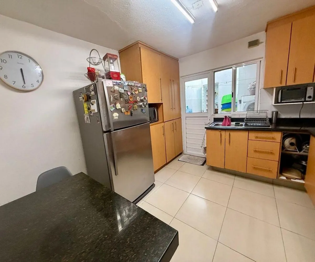 Casa En Venta,Lomas Altas,Calle Paseo Puesta del Sol 4159, Zapopan, Jalisco 45128, 3 Habitaciones,3 Baños,Calle Paseo Puesta del Sol,2,prQ1MIe