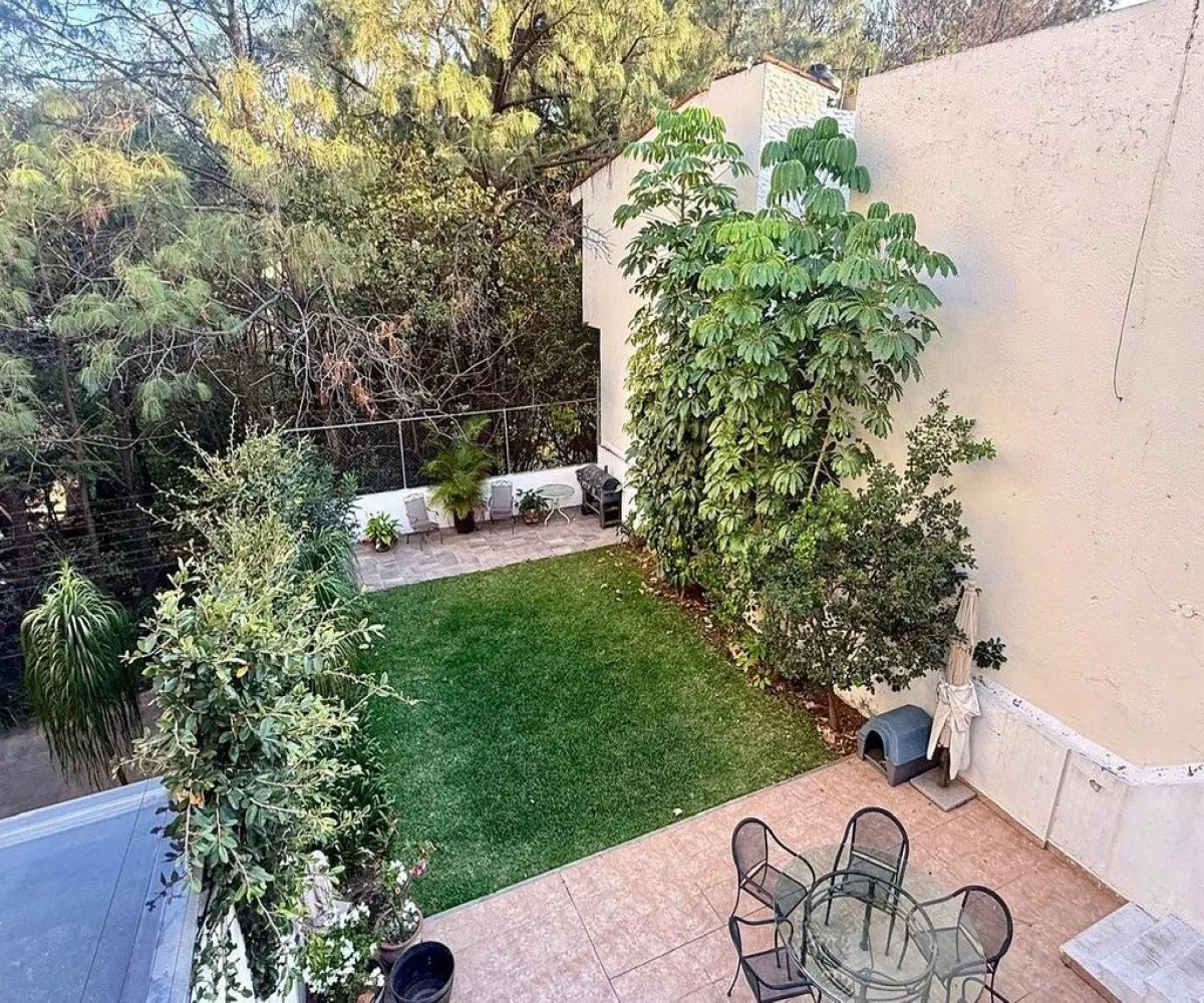 Casa En Venta,Lomas Altas,Calle Paseo Puesta del Sol 4159, Zapopan, Jalisco 45128, 3 Habitaciones,3 Baños,Calle Paseo Puesta del Sol,2,prQ1MIe