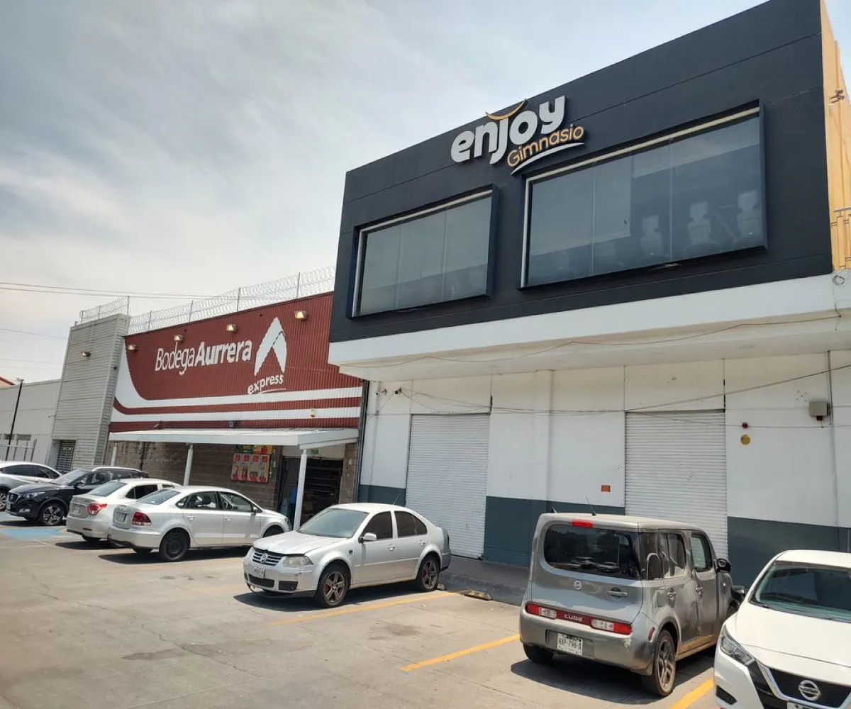 Local En Renta,El Sauz,Avenida Jaime Torres Bodet 3195 2 y 3, San Pedro Tlaquepaque, Jalisco 45608,1 Baño,Avenida Jaime Torres Bodet,1,prvRV6V