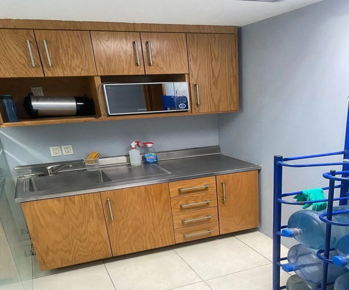 Bodega En Venta,Revolución,Calle Plan de San Luis 3735, San Pedro Tlaquepaque, Jalisco 45580,1 Baño,Calle Plan de San Luis,1,pzA3ttq