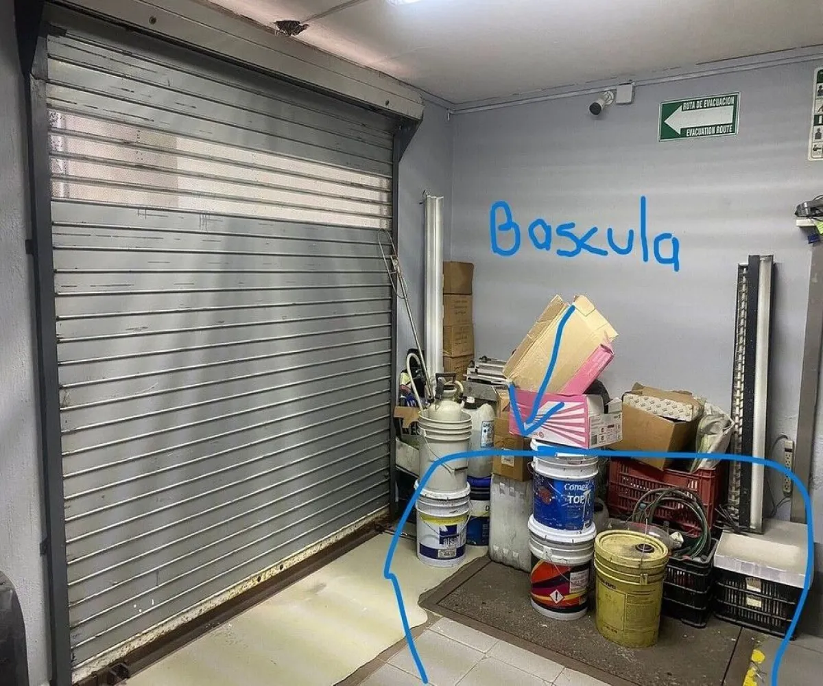 Bodega En Venta,Revolución,Calle Plan de San Luis 3735, San Pedro Tlaquepaque, Jalisco 45580,1 Baño,Calle Plan de San Luis,1,pzA3ttq