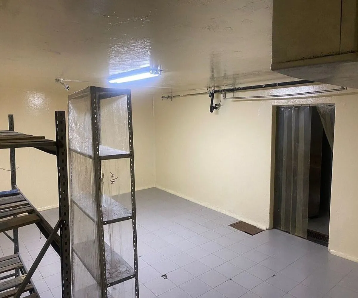 Bodega En Venta,Revolución,Calle Plan de San Luis 3735, San Pedro Tlaquepaque, Jalisco 45580,1 Baño,Calle Plan de San Luis,1,pzA3ttq
