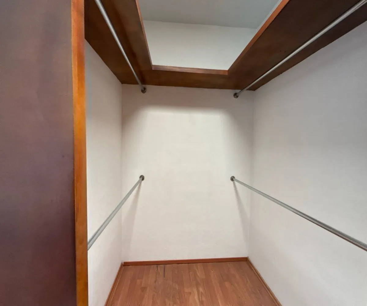 Casa En Renta,Casa Fuerte,Casa Fuerte, Paseo del Vigia S/N 72, Tlajomulco de Zúñiga, Jalisco 45645, 4 Habitaciones,5 Baños,Casa Fuerte, Paseo del Vigia,2,pgTfuYY