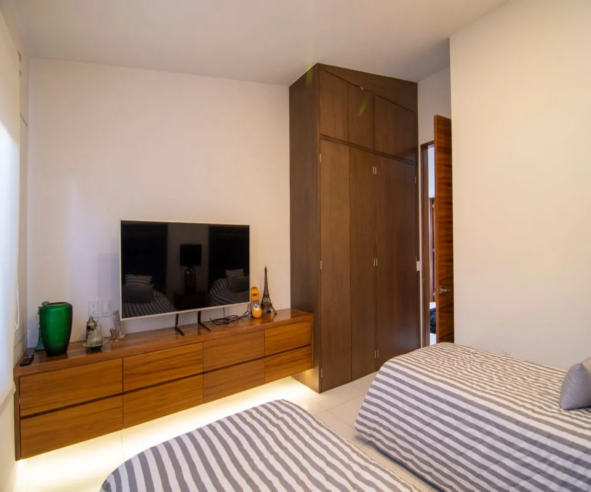 Casa En Venta,La Tijera,Avenida Nueva Galicia 1525 70, Tlajomulco de Zúñiga, Jalisco 45645, 4 Habitaciones,3 Baños,Avenida Nueva Galicia,1,pSwTAGL