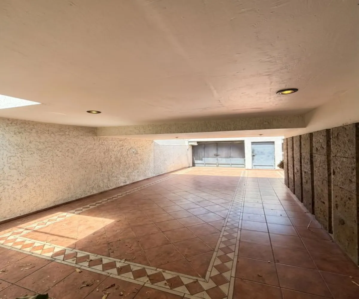 Casa En Renta,Jardines Alcalde,Av. Fray Antonio Alcalde S/N, Guadalajara, Jalisco 44298, 3 Habitaciones,2 Baños,Av. Fray Antonio Alcalde,1,p8ub6fU