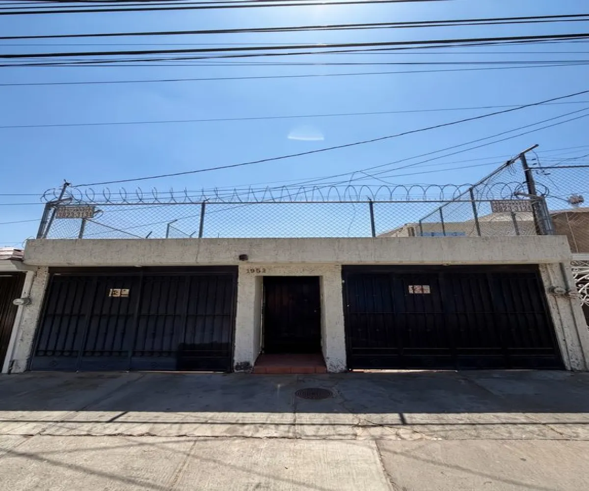 Casa En Renta,Jardines Alcalde,Av. Fray Antonio Alcalde S/N, Guadalajara, Jalisco 44298, 3 Habitaciones,2 Baños,Av. Fray Antonio Alcalde,1,p8ub6fU