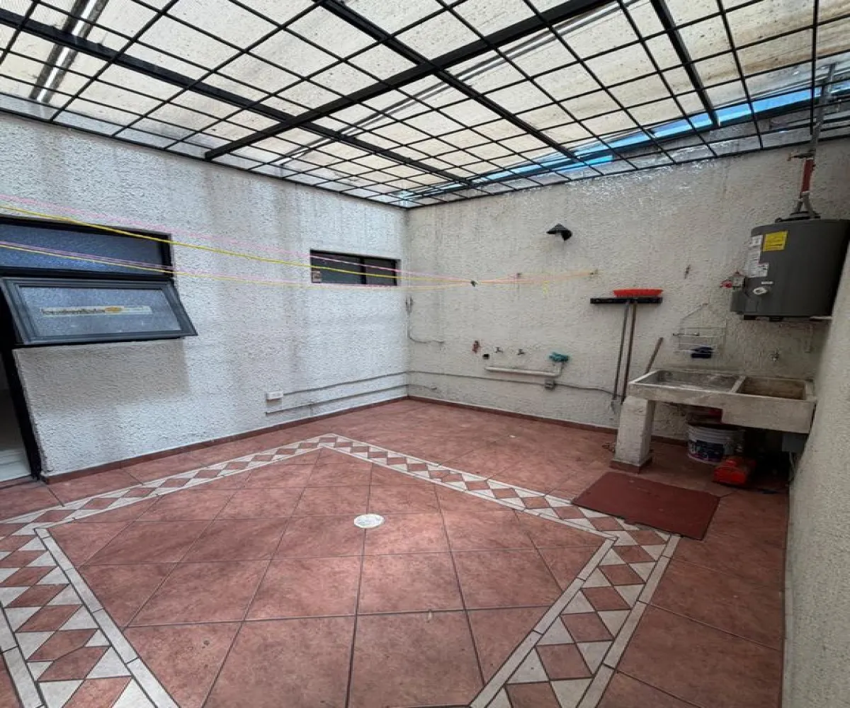 Casa En Renta,Jardines Alcalde,Av. Fray Antonio Alcalde S/N, Guadalajara, Jalisco 44298, 3 Habitaciones,2 Baños,Av. Fray Antonio Alcalde,1,p8ub6fU