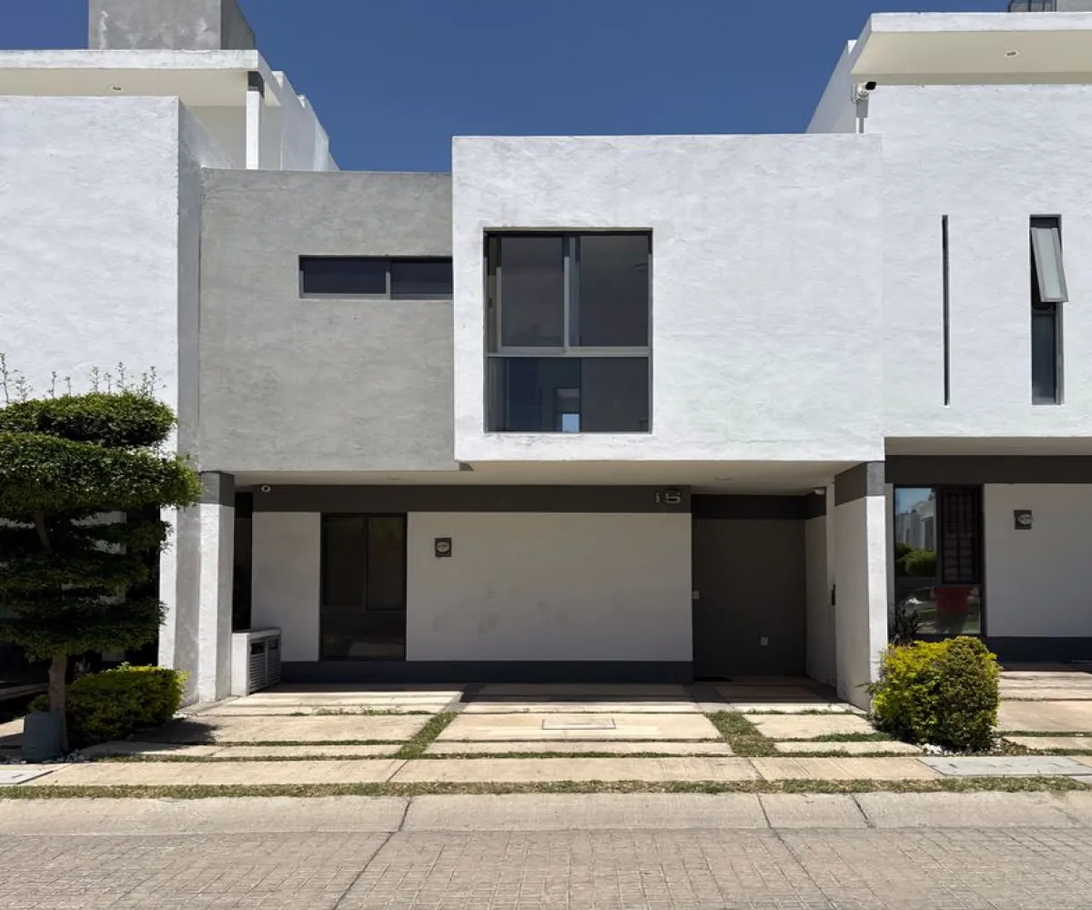 Casa En Venta,Las Grullas,Las Grullas S/N 15, Tlajomulco de Zúñiga, Jalisco 45645, 3 Habitaciones,3 Baños,Las Grullas,2,pGy0oKf