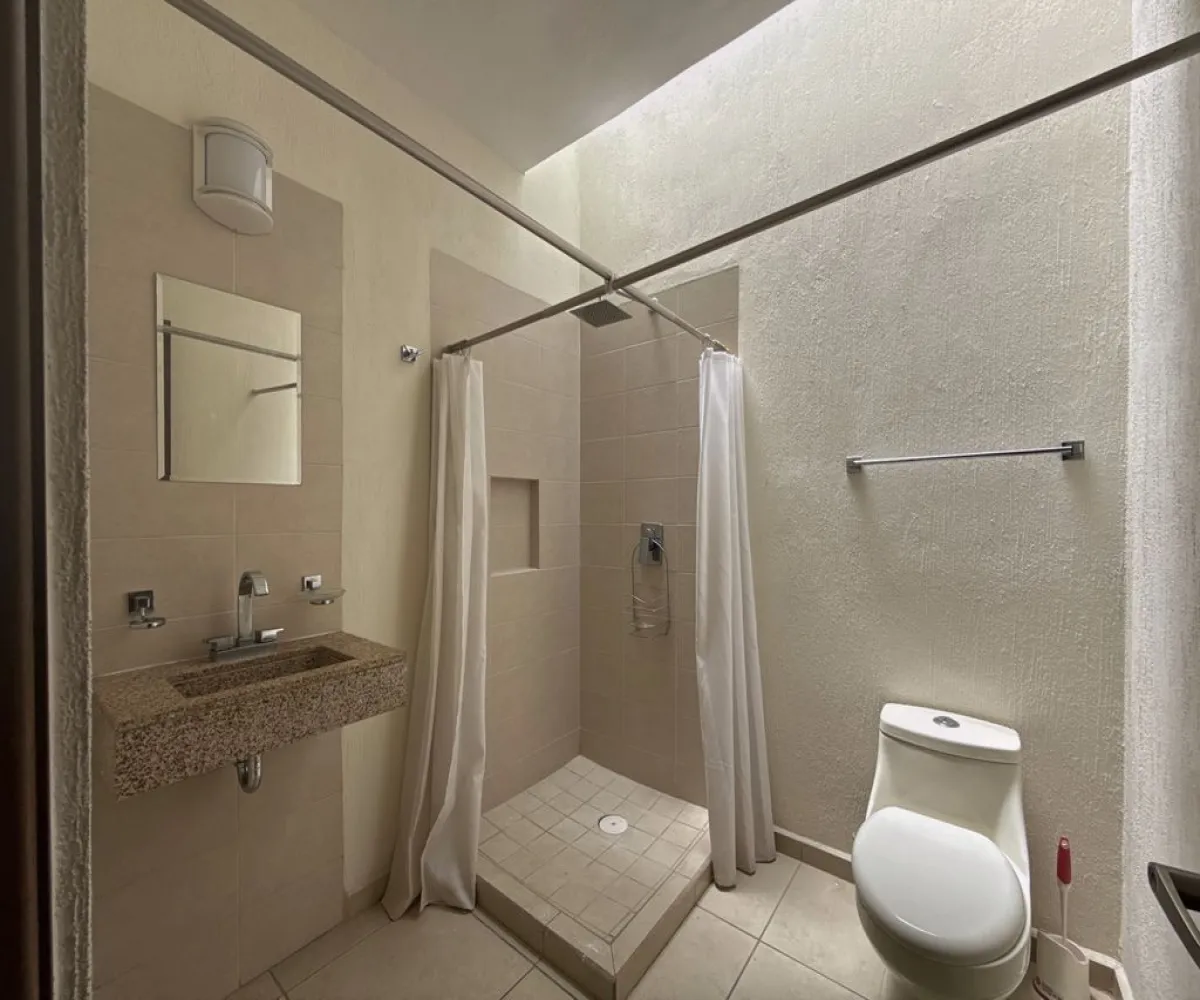 Casa En Venta,Las Grullas,Las Grullas S/N 15, Tlajomulco de Zúñiga, Jalisco 45645, 3 Habitaciones,3 Baños,Las Grullas,2,pGy0oKf