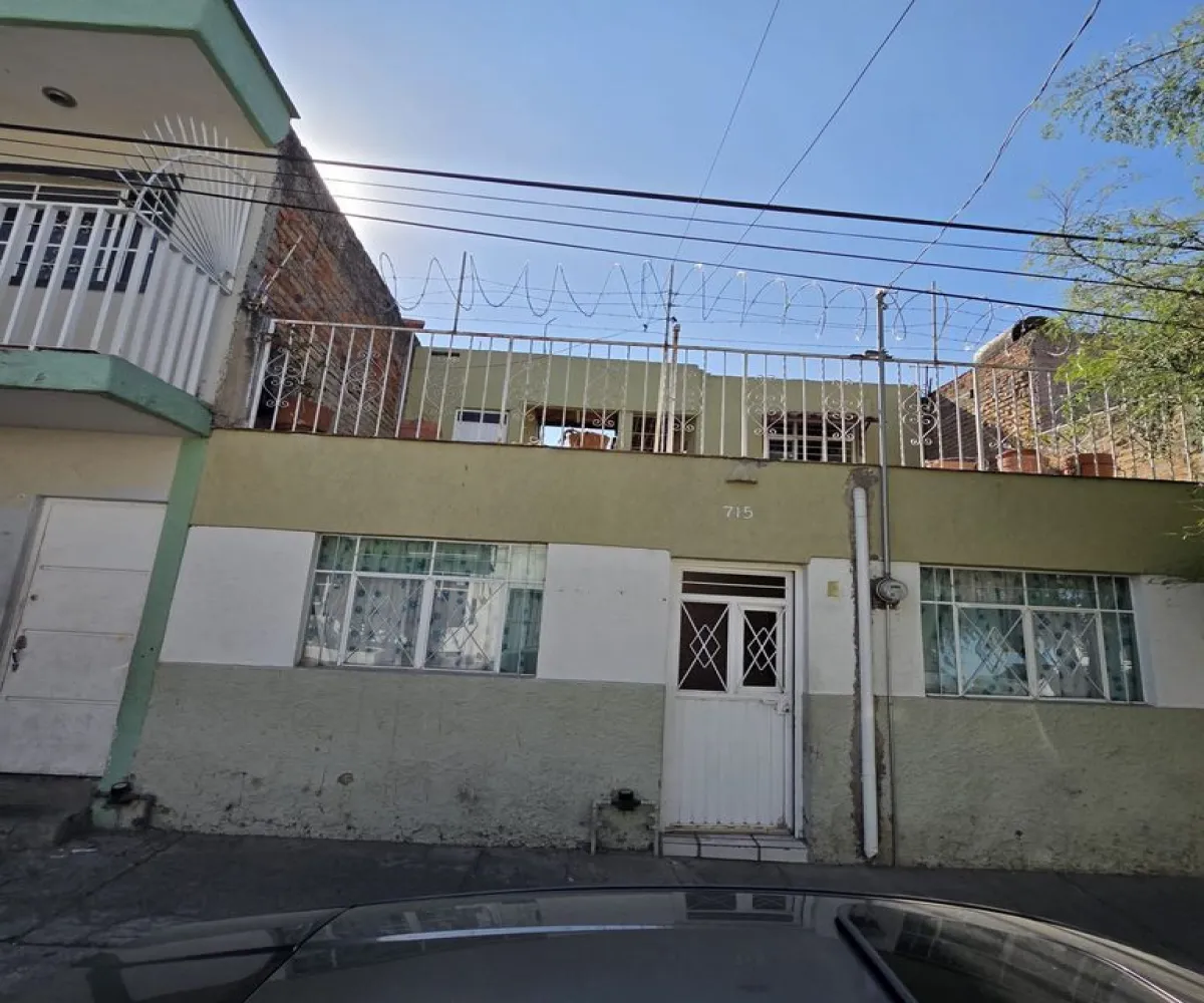 Casa En Venta,Benito Juárez,Calle Malecón 715, Guadalajara, Jalisco 44770, 5 Habitaciones,2 Baños,Calle Malecón,1,pZ59JAY