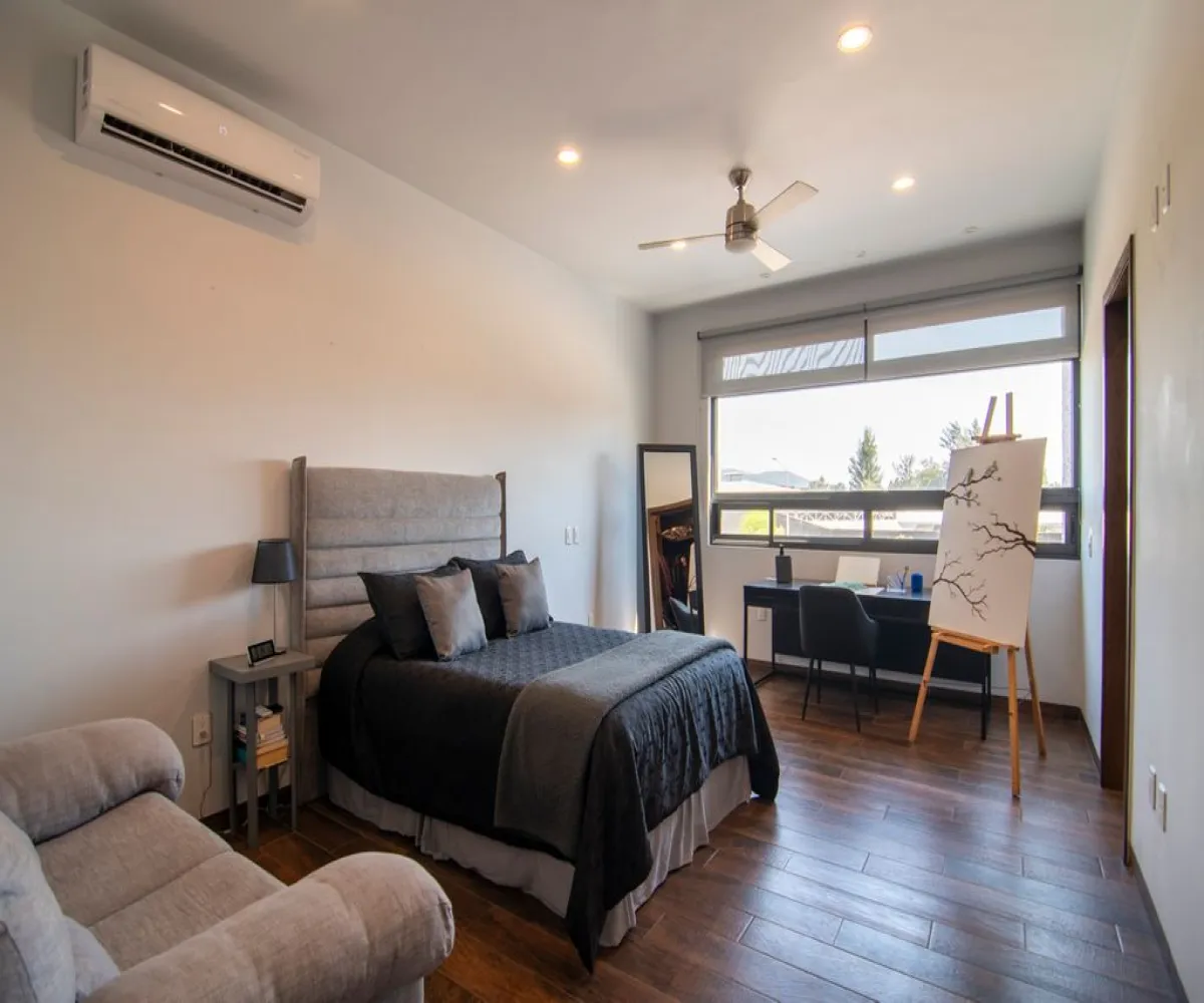 Casa En Venta,El Manantial,La Romana 222, Tlajomulco de Zúñiga, Jalisco 45645, 4 Habitaciones,4 Baños,La Romana,1,pjTdCR4