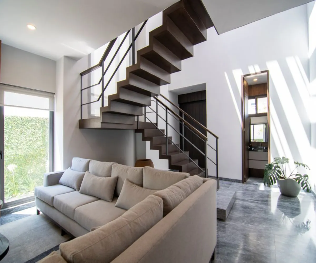 Casa En Venta,El Manantial,La Romana 222, Tlajomulco de Zúñiga, Jalisco 45645, 4 Habitaciones,4 Baños,La Romana,1,pjTdCR4