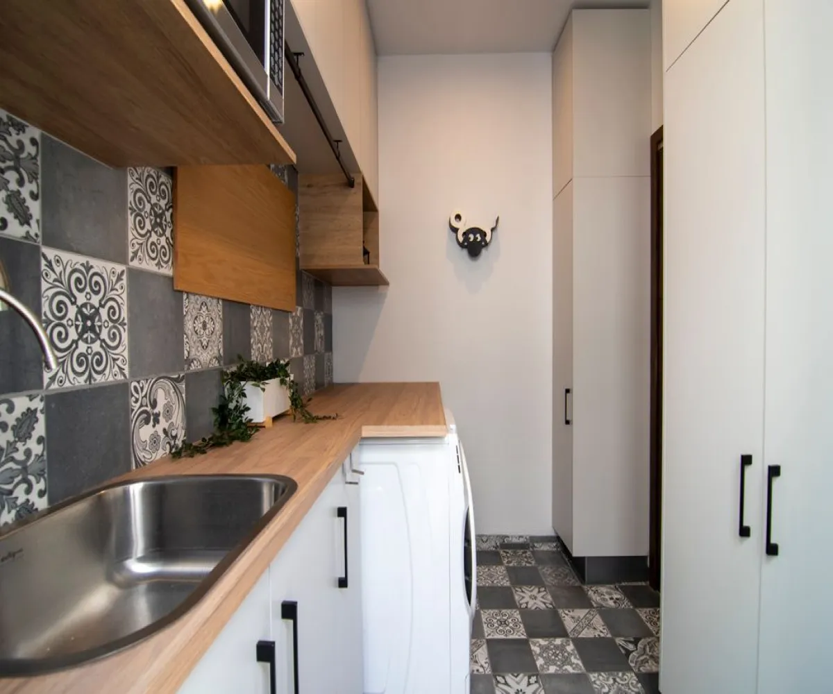 Casa En Venta,El Manantial,La Romana 222, Tlajomulco de Zúñiga, Jalisco 45645, 4 Habitaciones,4 Baños,La Romana,1,pjTdCR4