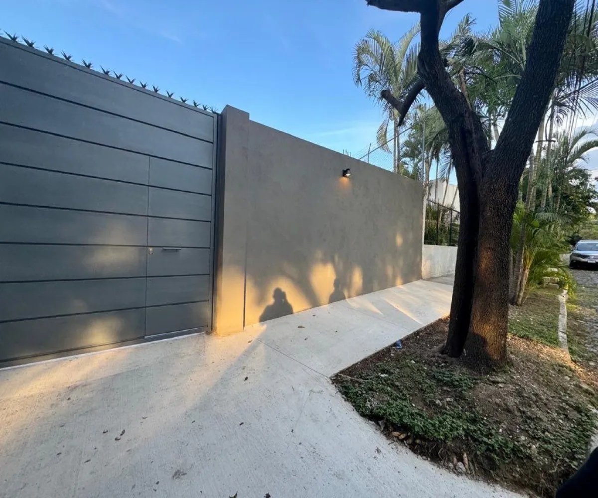 Terreno En Venta,Granja,Calzada De Los Cipréses 651, Zapopan, Jalisco 45010,Calzada De Los Cipréses,1,pcWWoD0