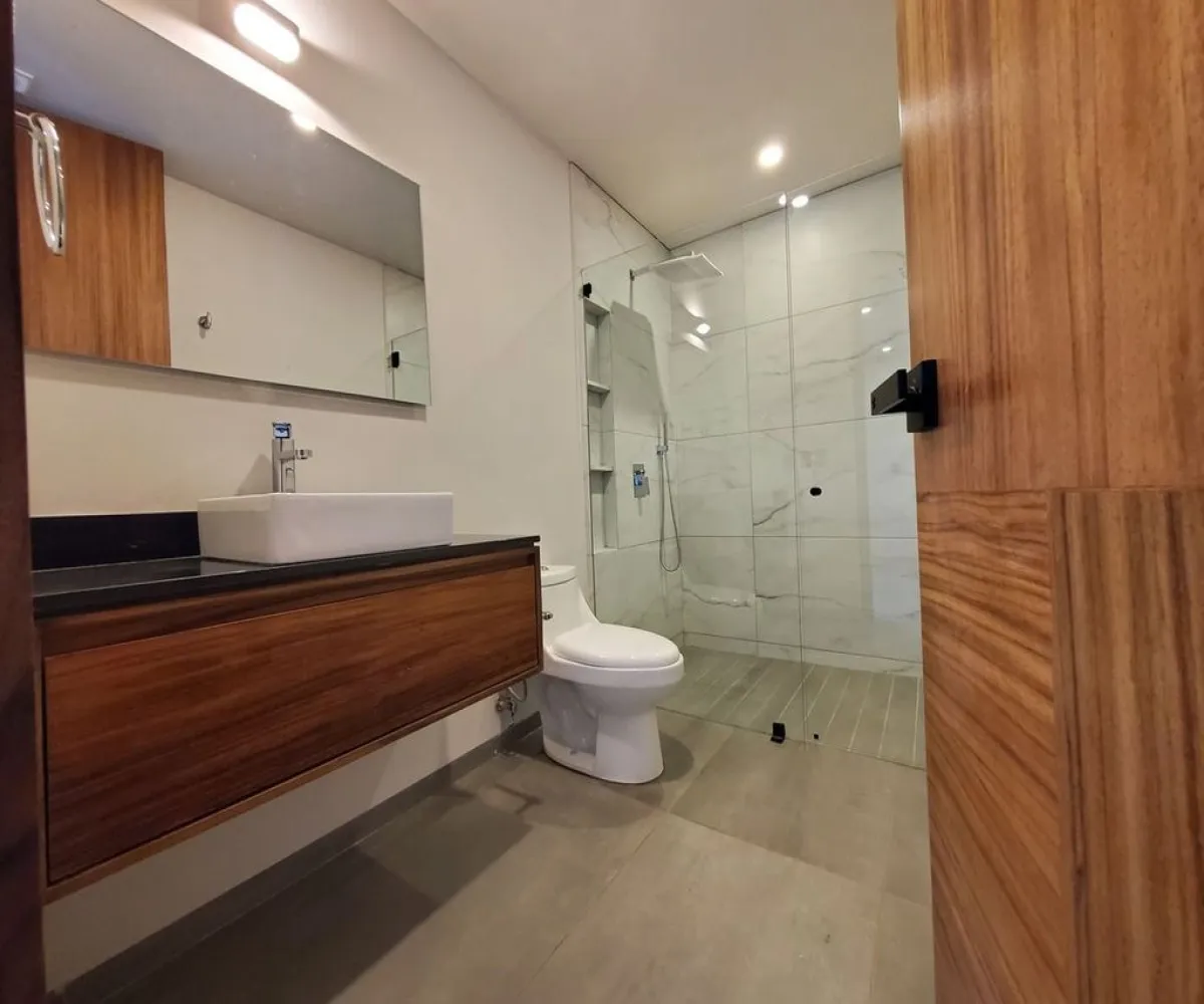 Casa En Venta,San Juan de Ocotán,Avenida Verona 7500, Zapopan, Jalisco 45110, 4 Habitaciones,5 Baños,Avenida Verona,3,p7Q8yRN