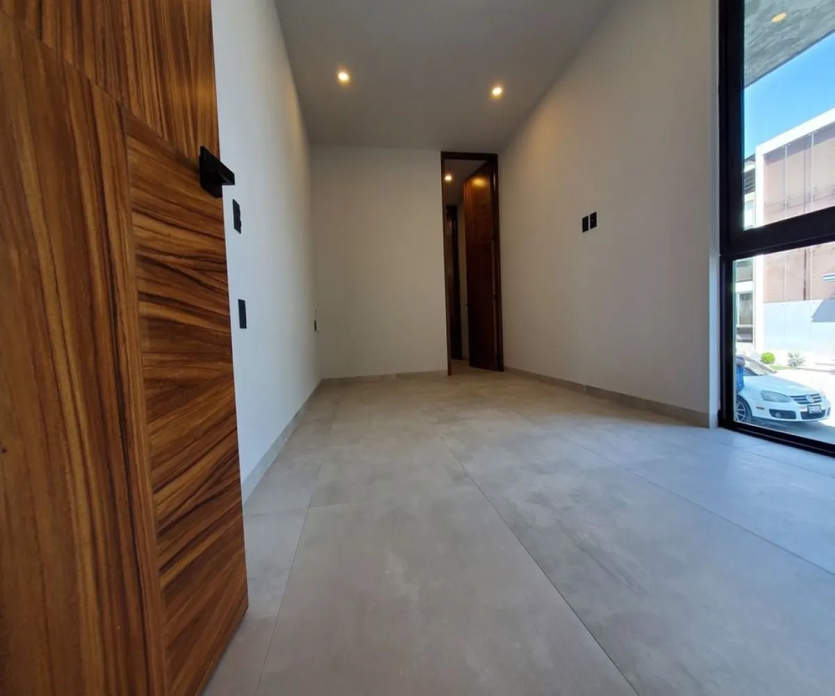Casa En Venta,San Juan de Ocotán,Avenida Verona 7500, Zapopan, Jalisco 45110, 4 Habitaciones,5 Baños,Avenida Verona,3,p7Q8yRN