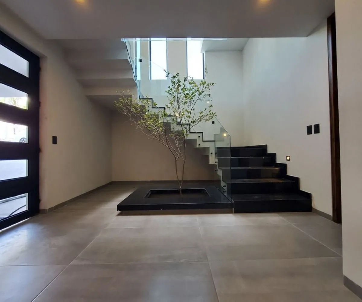 Casa En Venta,San Juan de Ocotán,Avenida Verona 7500, Zapopan, Jalisco 45110, 4 Habitaciones,5 Baños,Avenida Verona,3,p7Q8yRN