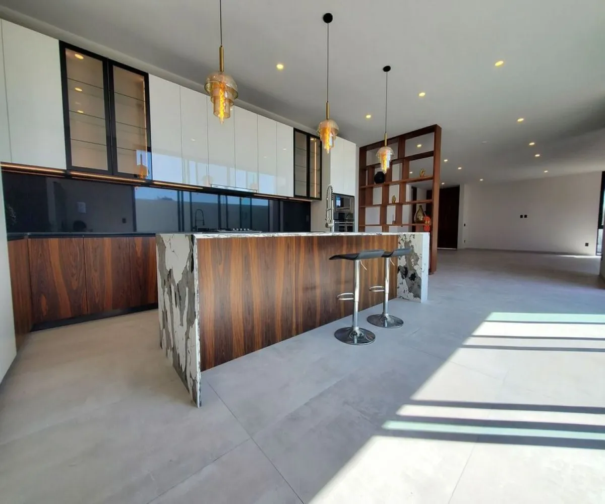 Casa En Venta,San Juan de Ocotán,Avenida Verona 7500, Zapopan, Jalisco 45110, 4 Habitaciones,5 Baños,Avenida Verona,3,p7Q8yRN