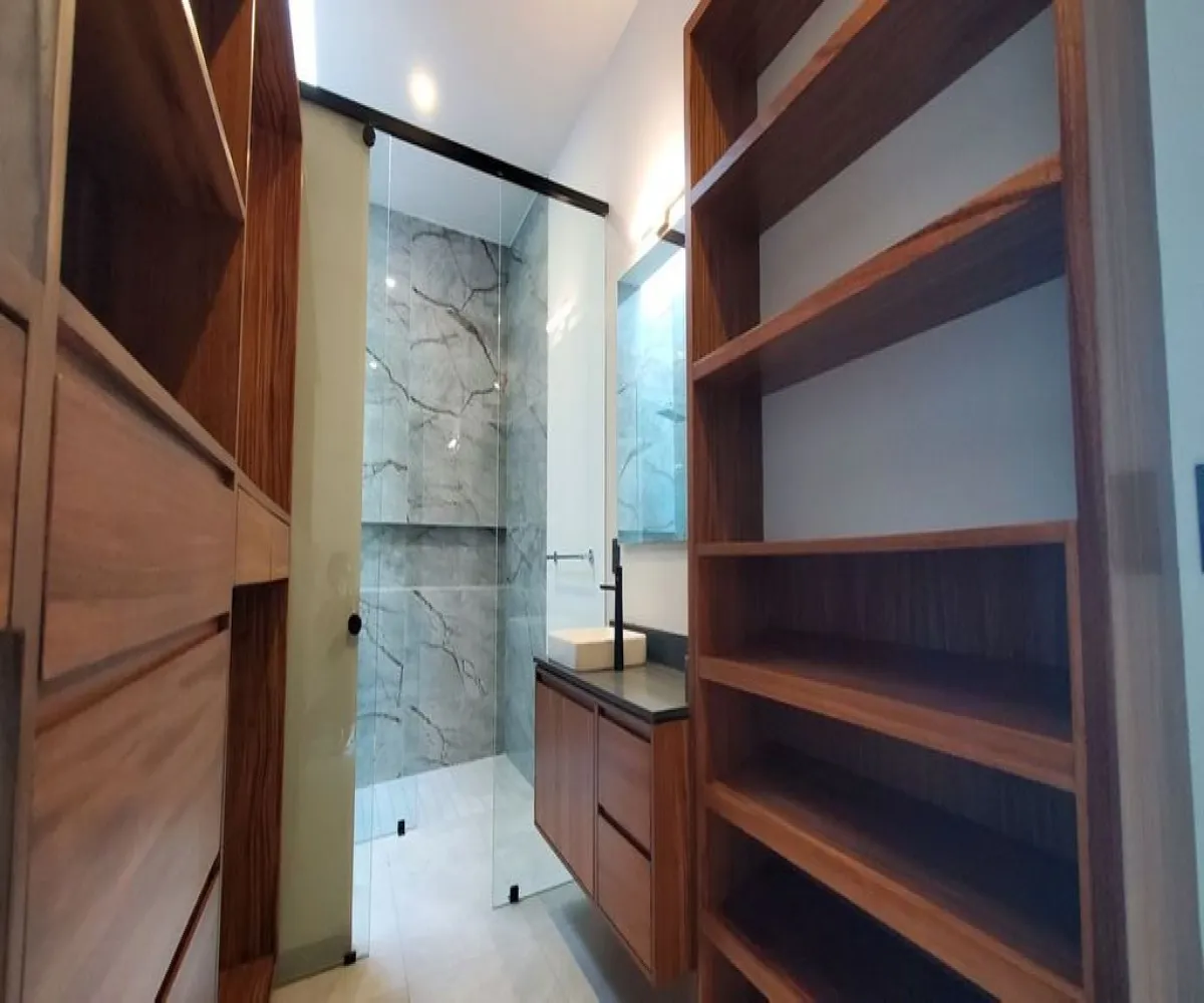 Casa En Venta,San Juan de Ocotán,Avenida Verona 7500, Zapopan, Jalisco 45110, 4 Habitaciones,4 Baños,Avenida Verona,3,pj7UVtZ