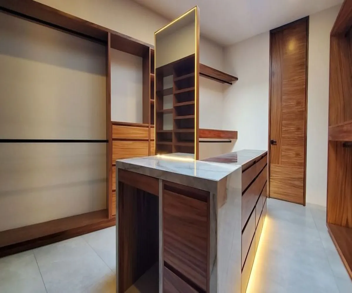 Casa En Venta,San Juan de Ocotán,Avenida Verona 7500, Zapopan, Jalisco 45110, 4 Habitaciones,4 Baños,Avenida Verona,3,pj7UVtZ