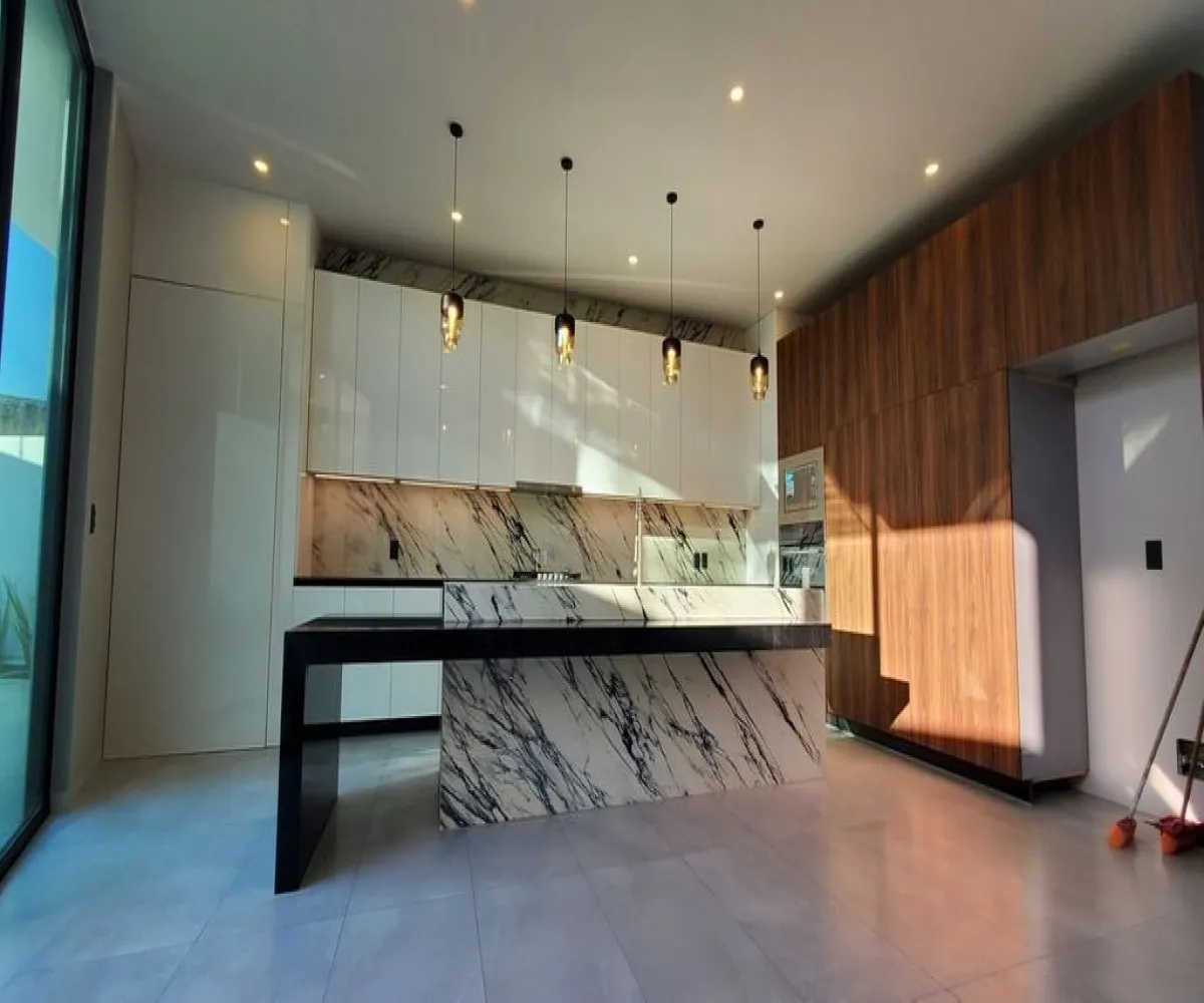Casa En Venta,San Juan de Ocotán,Avenida Verona 7500, Zapopan, Jalisco 45110, 4 Habitaciones,4 Baños,Avenida Verona,3,pj7UVtZ