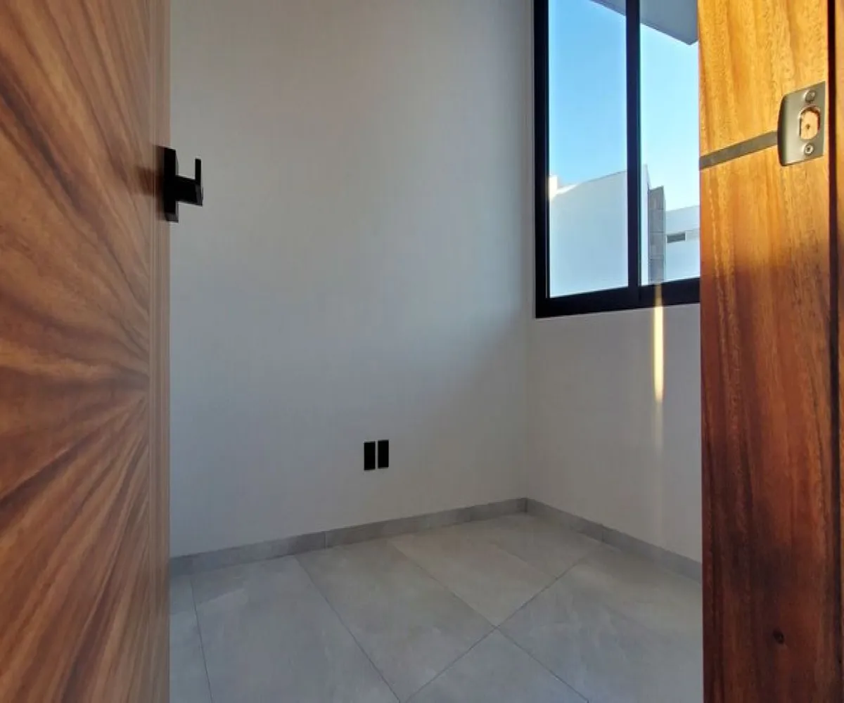 Casa En Venta,San Juan de Ocotán,Avenida Verona 7500, Zapopan, Jalisco 45110, 4 Habitaciones,4 Baños,Avenida Verona,3,pj7UVtZ