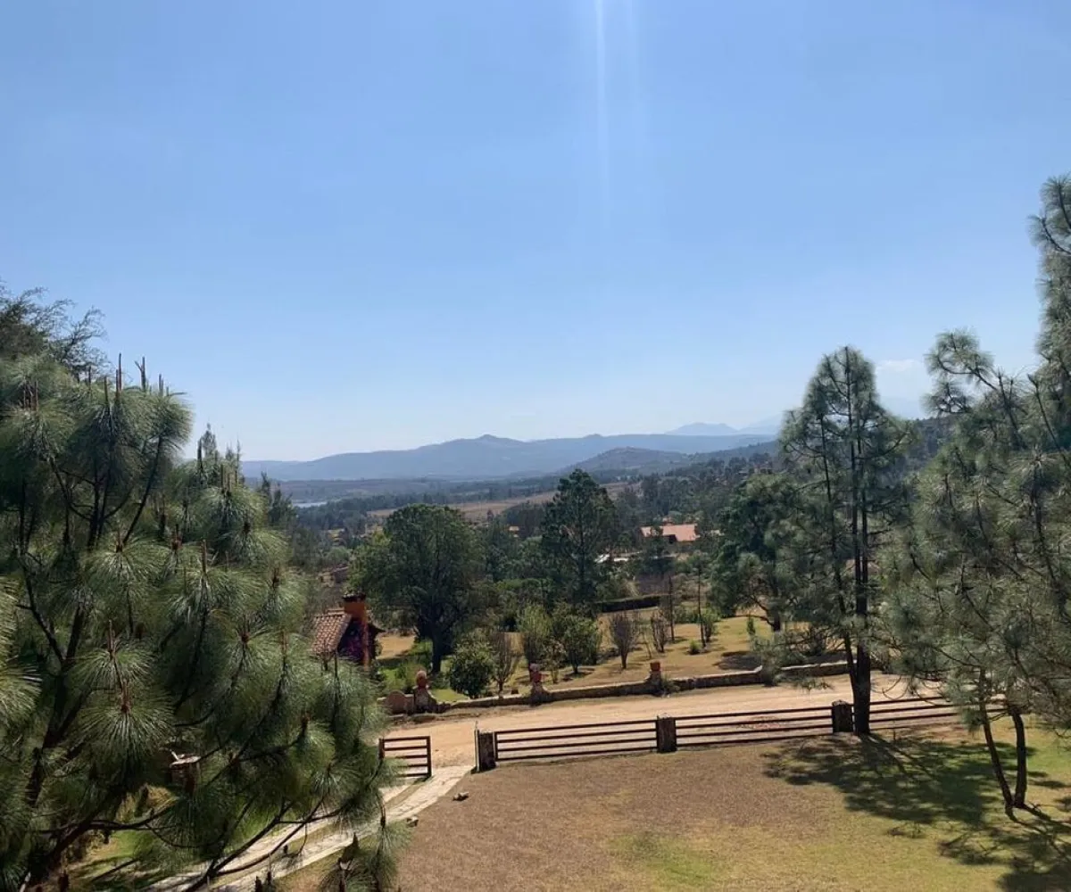 Casa En Venta,Tapalpa Country Club,Villa 3 amigos S/N, Tapalpa, Jalisco, 3 Habitaciones,2 Baños,Villa 3 amigos,1,pJ04UED