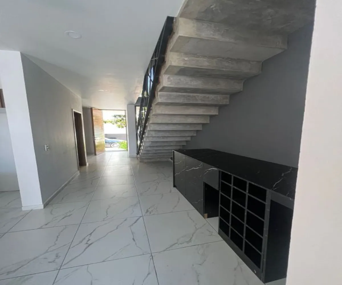 Casa En Venta,Bosques Vallarta,Circuito del Bosque 174, Zapopan, Jalisco 45134, 4 Habitaciones,3 Baños,Circuito del Bosque,1,pVRkosI