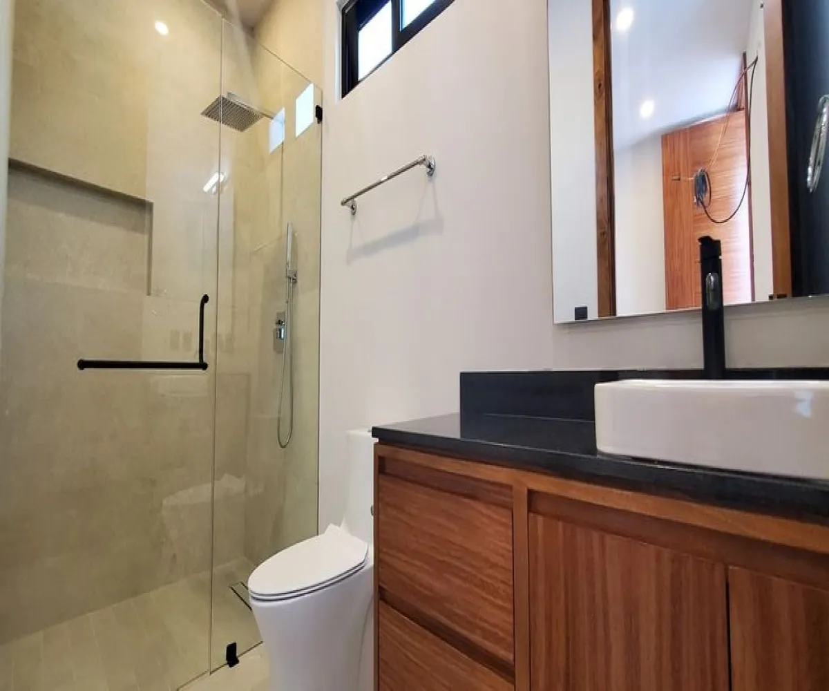 Casa En Venta,Valle Real,Paseo San Luis 2165, Zapopan, Jalisco 45019, 4 Habitaciones,4 Baños,Paseo San Luis,2,pvkK2Sn
