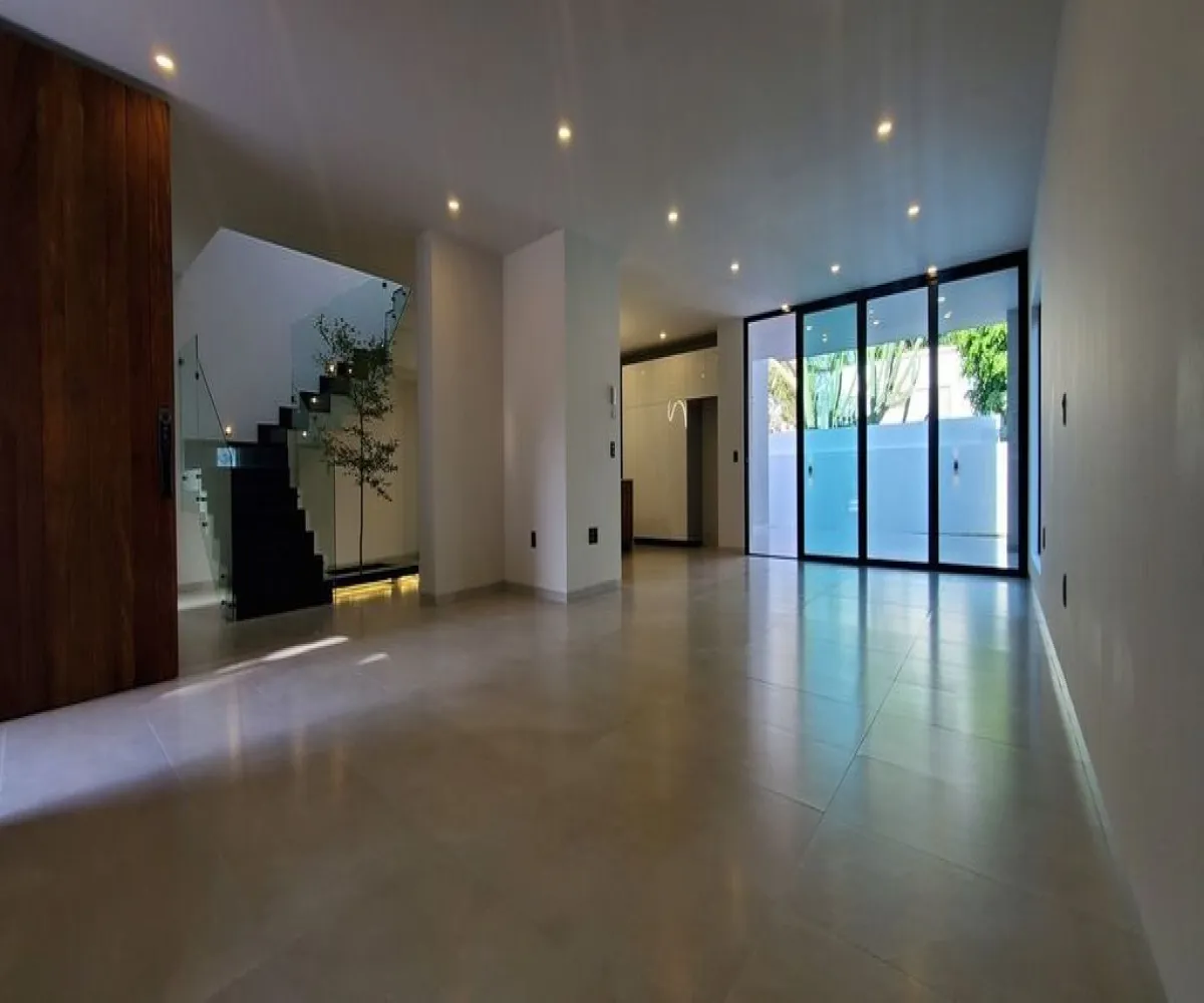 Casa En Venta,Valle Real,Paseo San Luis 2165, Zapopan, Jalisco 45019, 4 Habitaciones,4 Baños,Paseo San Luis,2,pvkK2Sn