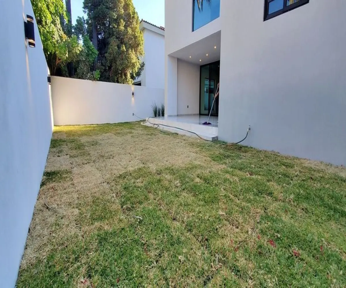 Casa En Venta,Valle Real,Paseo San Luis 2165, Zapopan, Jalisco 45019, 4 Habitaciones,4 Baños,Paseo San Luis,2,pvkK2Sn