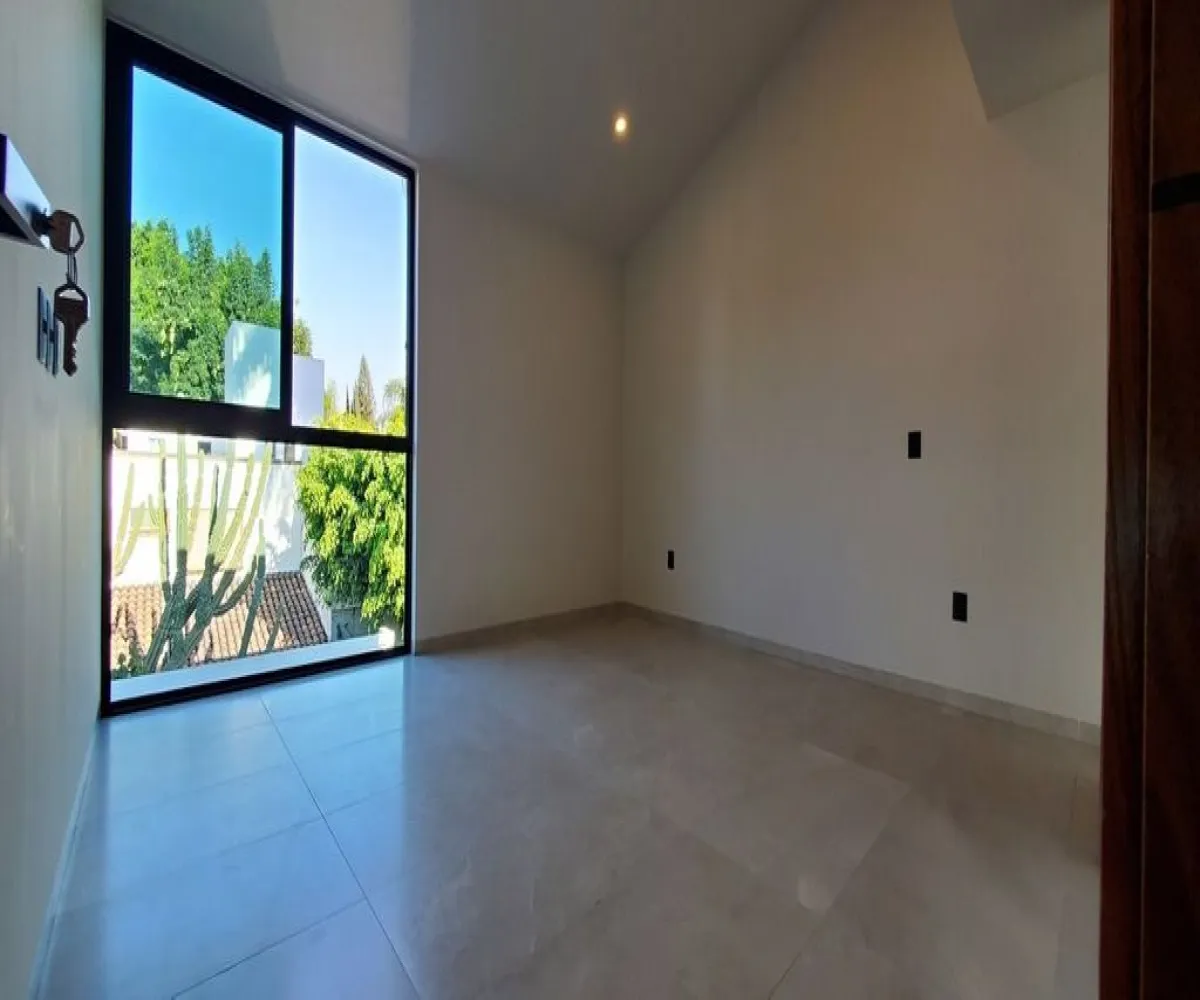 Casa En Venta,Valle Real,Paseo San Luis 2165, Zapopan, Jalisco 45019, 4 Habitaciones,4 Baños,Paseo San Luis,2,pvkK2Sn
