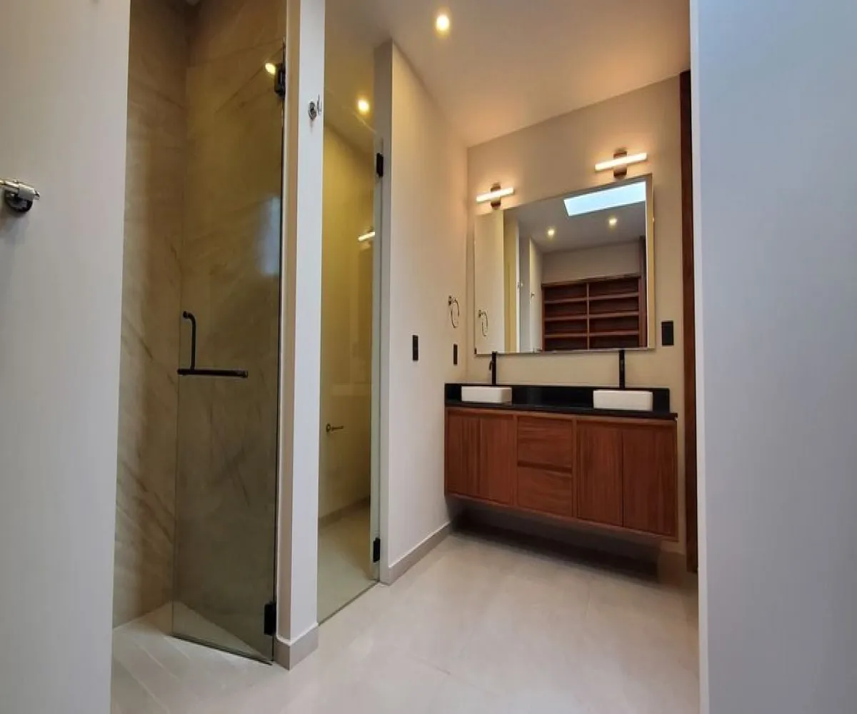 Casa En Venta,Valle Real,Paseo San Luis 2165, Zapopan, Jalisco 45019, 4 Habitaciones,4 Baños,Paseo San Luis,2,pvkK2Sn