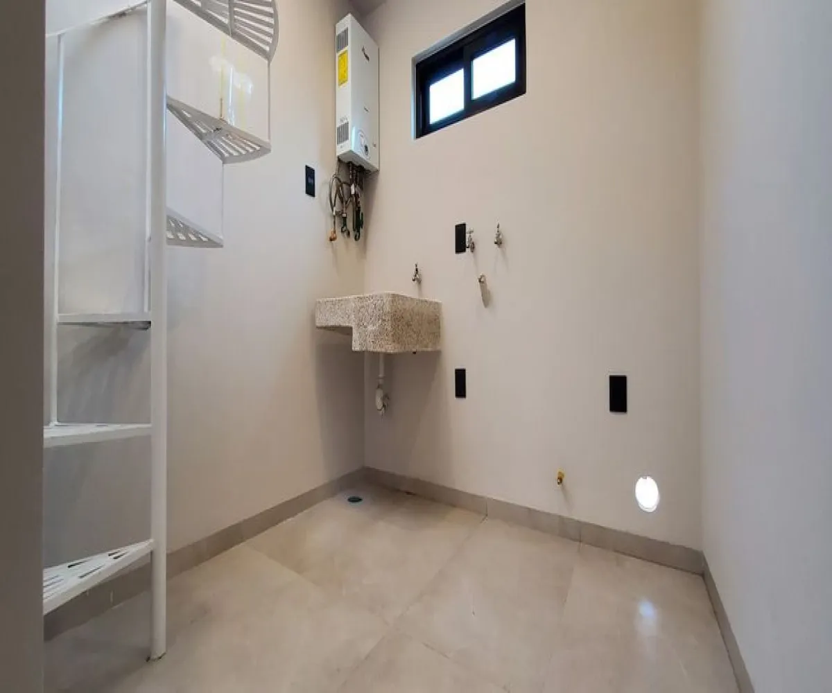 Casa En Venta,Valle Real,Paseo San Luis 2165, Zapopan, Jalisco 45019, 4 Habitaciones,4 Baños,Paseo San Luis,2,pvkK2Sn