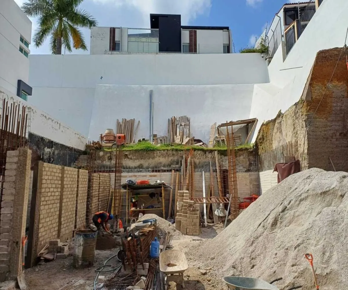 Casa En Venta,Vallarta Universidad,Avenida Juan Palomar y Arias 1249, Zapopan, Jalisco 45110, 5 Habitaciones,5 Baños,Avenida Juan Palomar y Arias,2,pQCfmNq