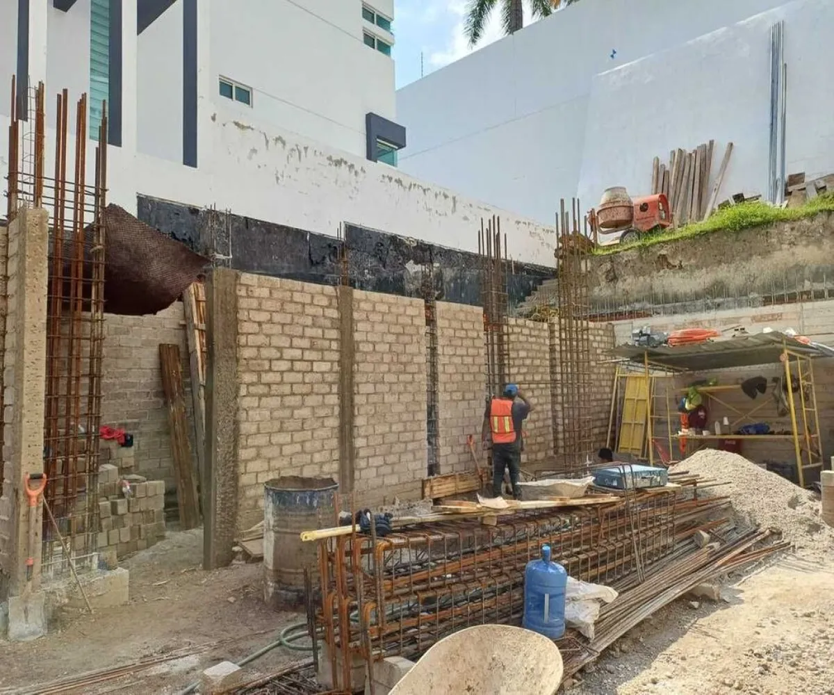 Casa En Venta,Vallarta Universidad,Avenida Juan Palomar y Arias 1249, Zapopan, Jalisco 45110, 5 Habitaciones,5 Baños,Avenida Juan Palomar y Arias,2,pQCfmNq