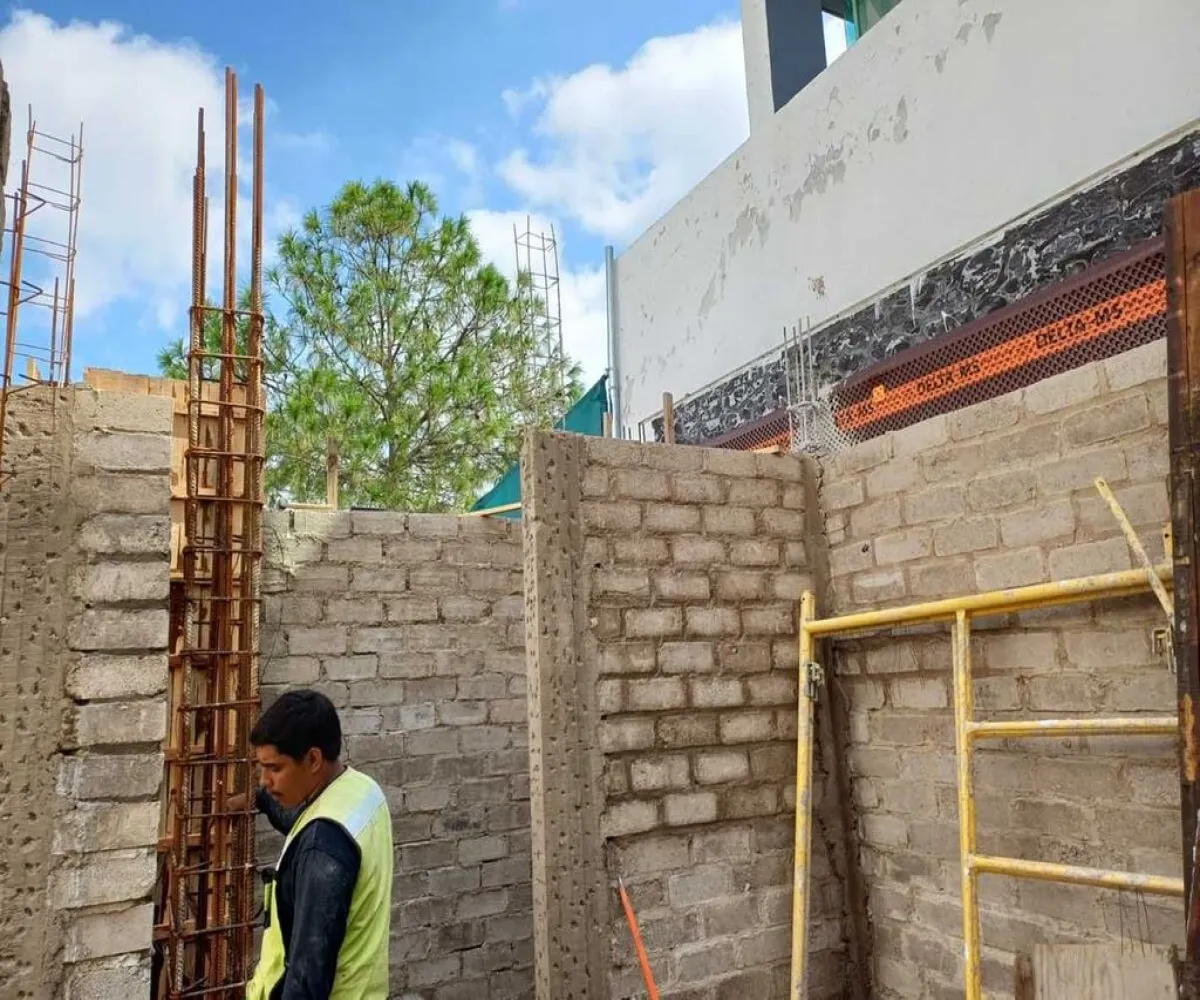 Casa En Venta,Vallarta Universidad,Avenida Juan Palomar y Arias 1249, Zapopan, Jalisco 45110, 5 Habitaciones,5 Baños,Avenida Juan Palomar y Arias,2,pQCfmNq