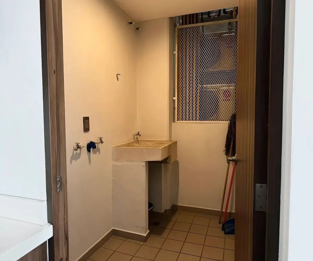 Departamento En Venta,Venustiano Carranza,27 de Septiembre 659, Zapopan, Jalisco 45180, 3 Habitaciones,3 Baños,27 de Septiembre,2,pCyQME7