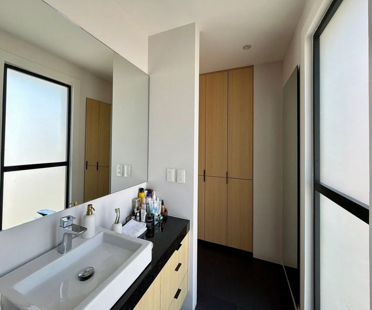 Departamento En Venta,Arcos Vallarta,Calle Miguel Lerdo de Tejada 2440, Guadalajara, Jalisco 44130, 2 Habitaciones,2 Baños,Calle Miguel Lerdo de Tejada,1,pBbosdw