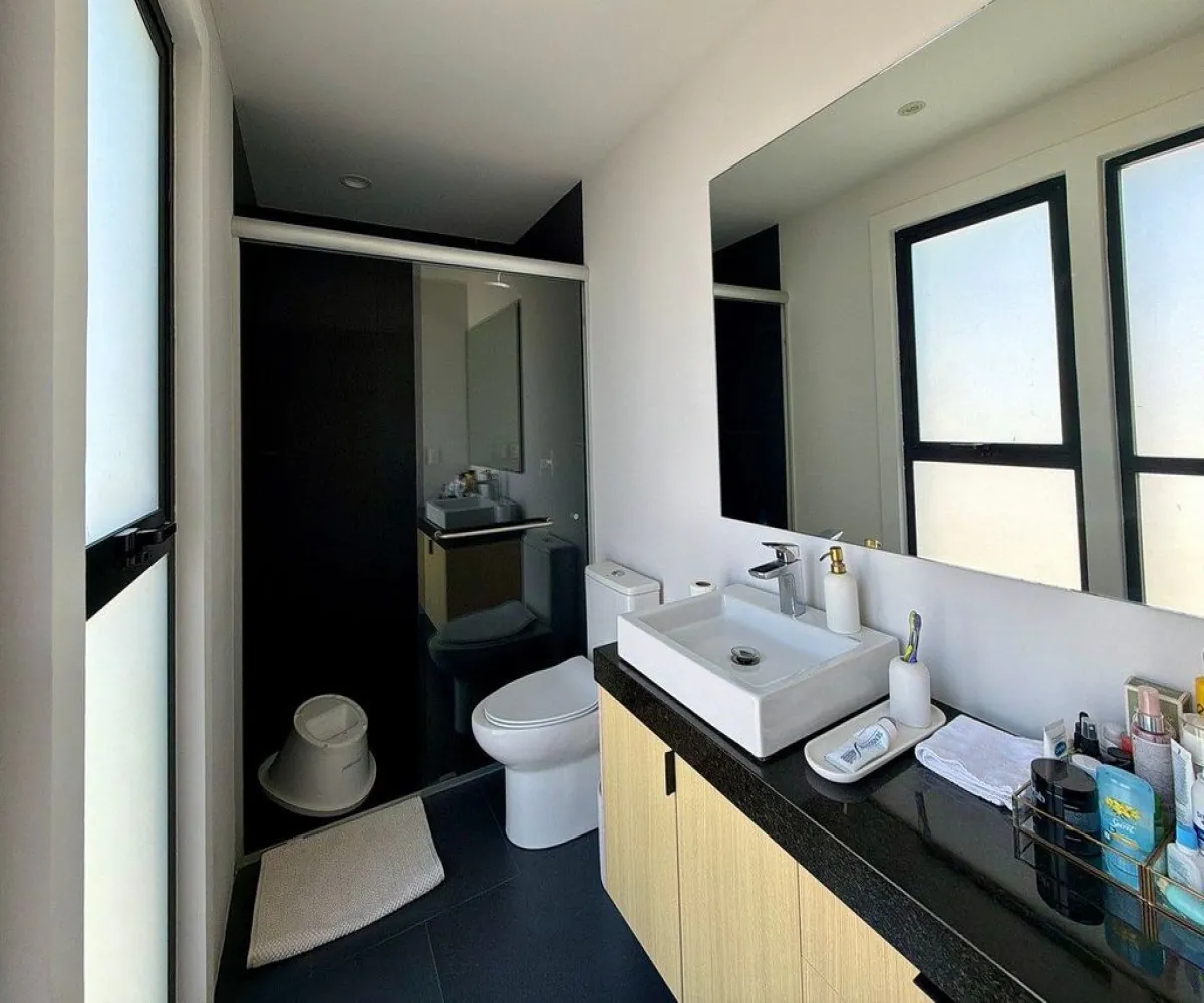 Departamento En Venta,Arcos Vallarta,Calle Miguel Lerdo de Tejada 2440, Guadalajara, Jalisco 44130, 2 Habitaciones,2 Baños,Calle Miguel Lerdo de Tejada,1,pBbosdw