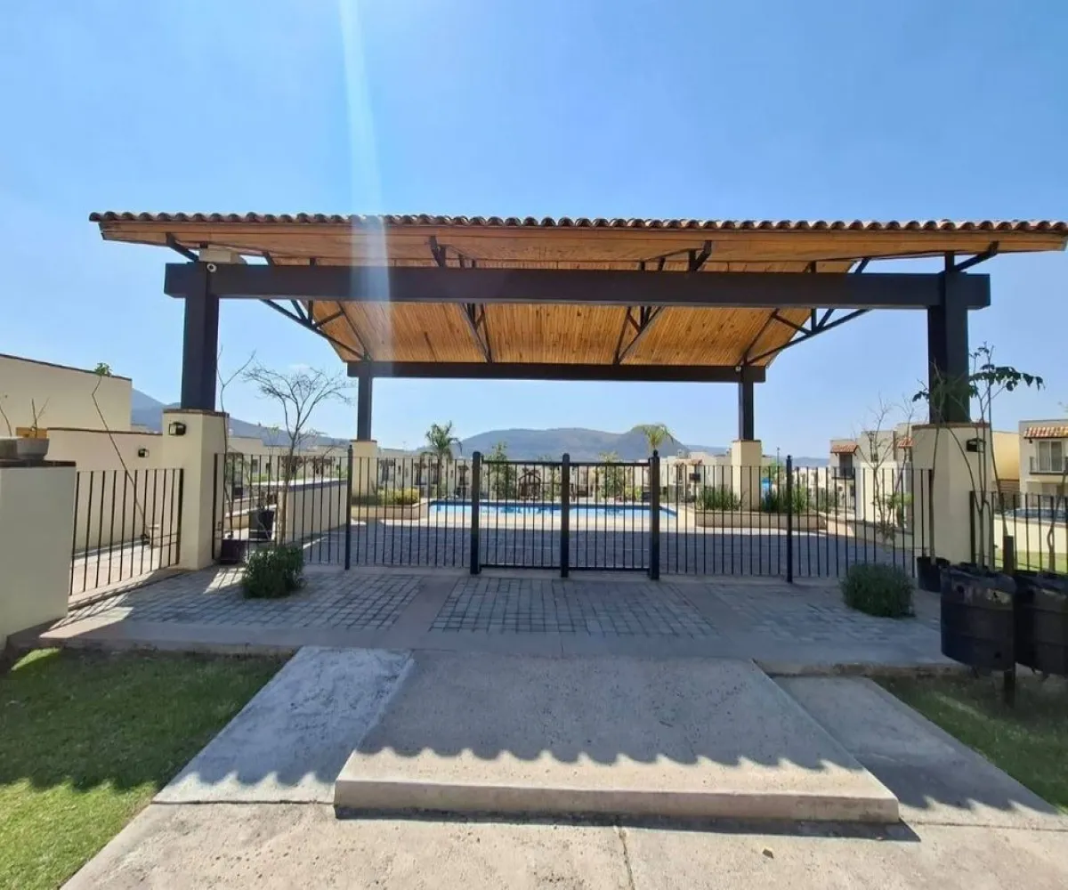 Casa En Venta,Fraccionamiento Revolución,Boulevard Alta California 160, Tlajomulco de Zúñiga, Jalisco 45650, 2 Habitaciones,1 Baño,Boulevard Alta California,2,pCrzffr