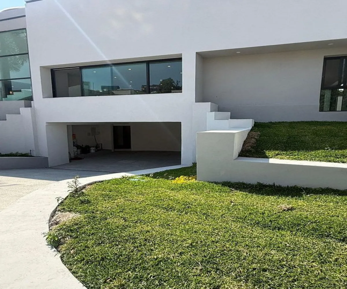 Casa En Venta,Puerta de Hierro,Vereda del Jilguero 99, Zapopan, Jalisco 45116, 4 Habitaciones,5 Baños,Vereda del Jilguero,1,pxHDaP4