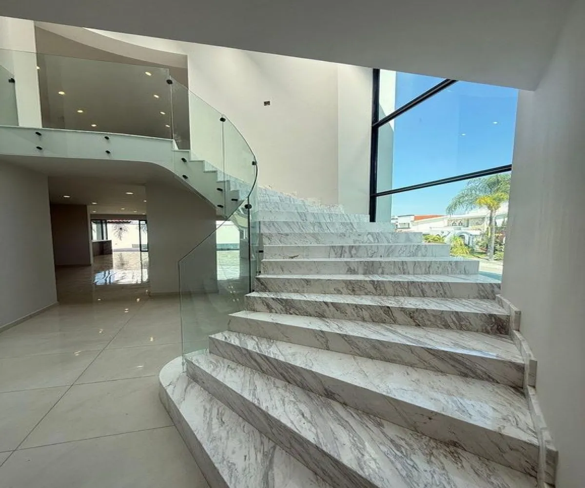 Casa En Venta,Puerta de Hierro,Vereda del Jilguero 99, Zapopan, Jalisco 45116, 4 Habitaciones,5 Baños,Vereda del Jilguero,1,pxHDaP4