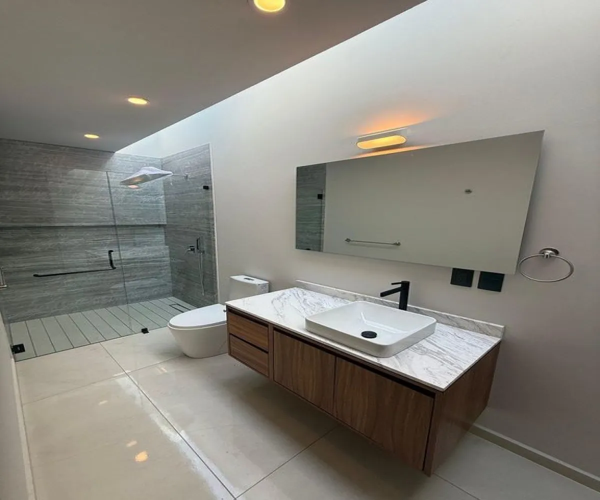 Casa En Venta,Puerta de Hierro,Vereda del Jilguero 99, Zapopan, Jalisco 45116, 4 Habitaciones,5 Baños,Vereda del Jilguero,1,pxHDaP4