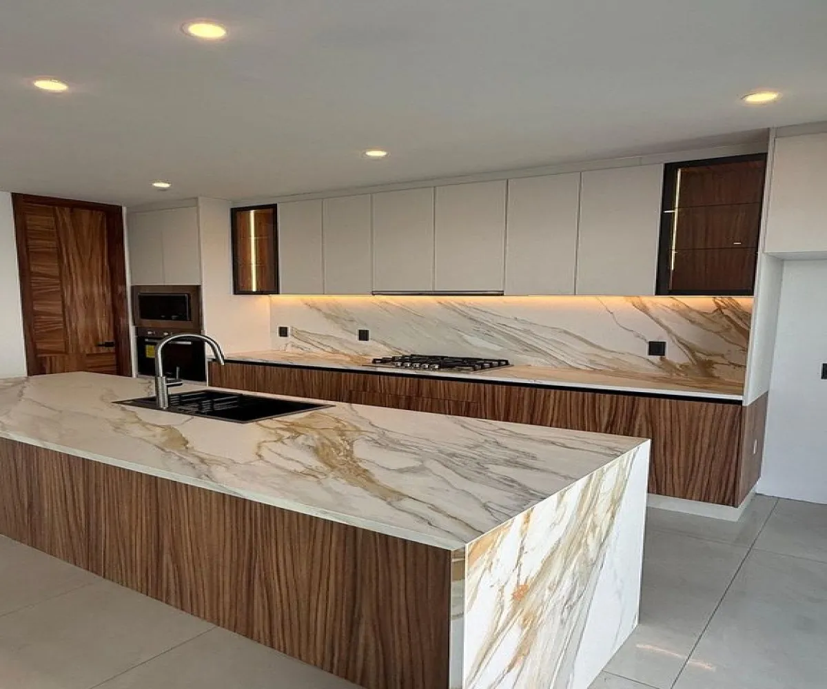 Casa En Venta,Puerta de Hierro,Vereda del Jilguero 99, Zapopan, Jalisco 45116, 4 Habitaciones,5 Baños,Vereda del Jilguero,1,pxHDaP4