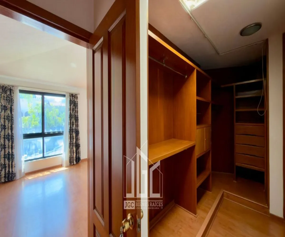 Casa En Venta,Colinas de San Javier,Avenida Acueducto 2405, Zapopan, Jalisco 45110, 3 Habitaciones,3 Baños,Avenida Acueducto,2,pvXGQs6